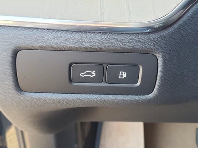 2027 Volvo XC60 Plug-In Hybrid T8 Ultra