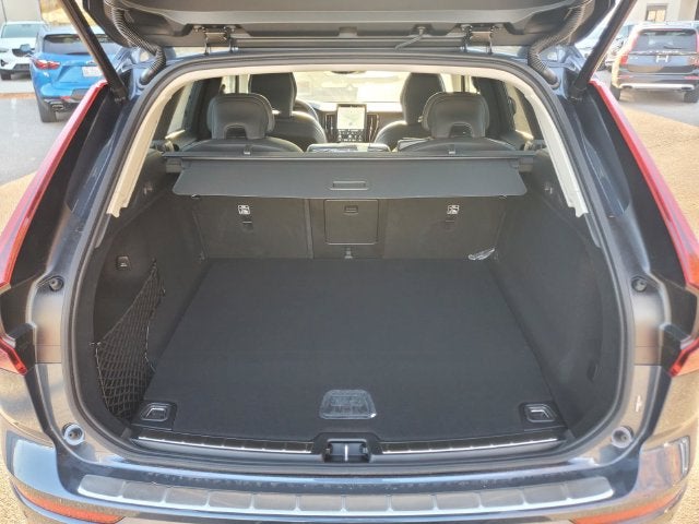 2027 Volvo XC60 Plug-In Hybrid T8 Ultra