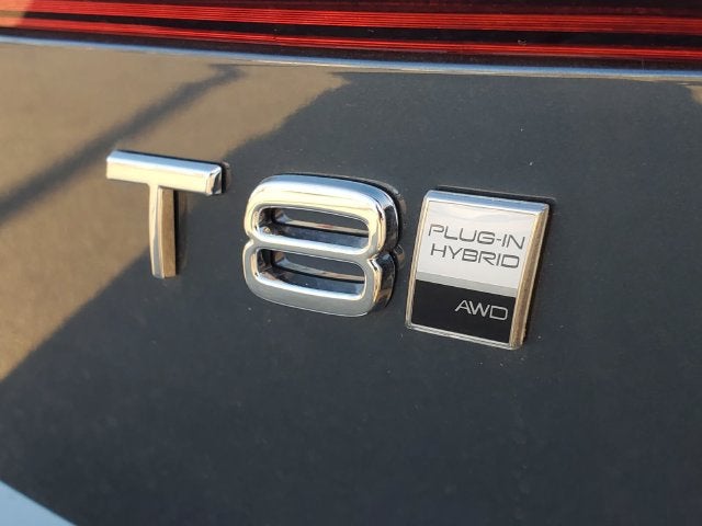 2027 Volvo XC60 Plug-In Hybrid T8 Ultra