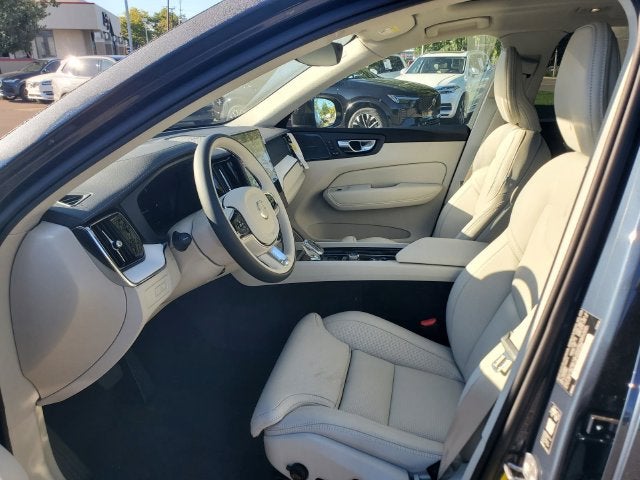 2027 Volvo XC60 B5 Ultra