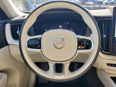 2027 Volvo XC60 B5 Ultra