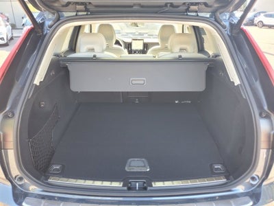 2027 Volvo XC60 B5 Ultra