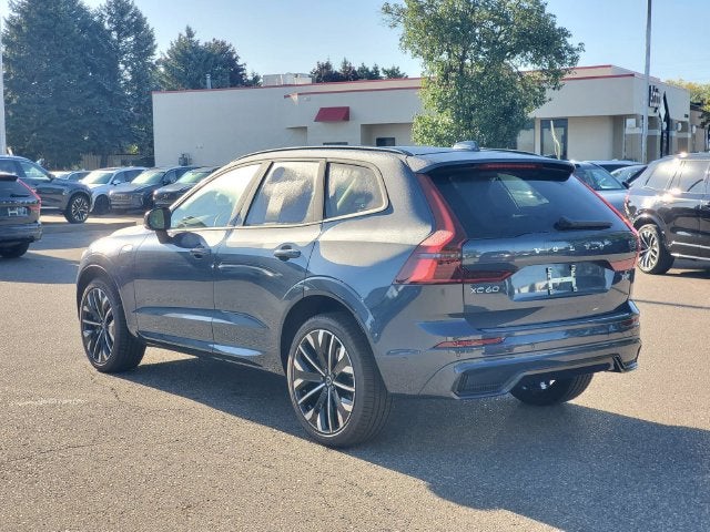 2027 Volvo XC60 B5 Ultra
