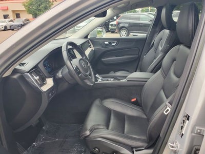 2022 Volvo XC60 B5 Inscription