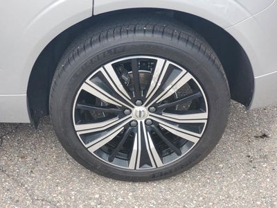 2022 Volvo XC60 B5 Inscription