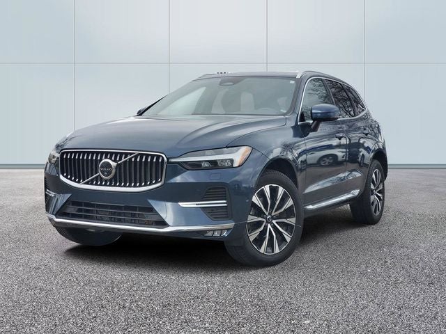 2023 Volvo XC60 B5 Plus Bright Theme