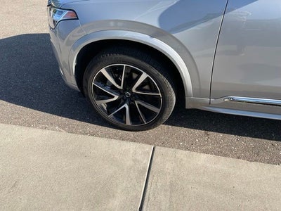 2023 Volvo XC90 B5 Plus