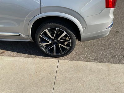 2023 Volvo XC90 B5 Plus