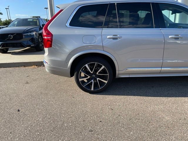 2023 Volvo XC90 B5 Plus