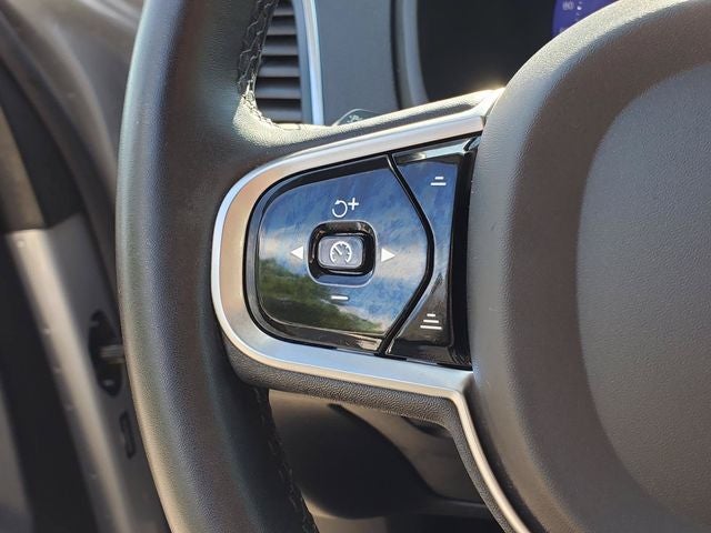 2023 Volvo XC90 B5 Core
