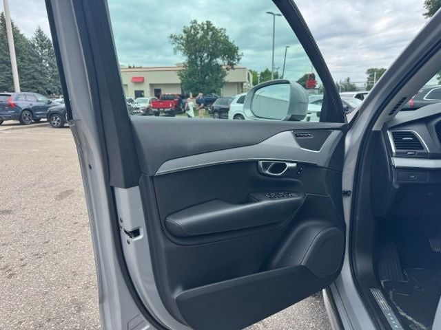2023 Volvo XC90 B5 Core