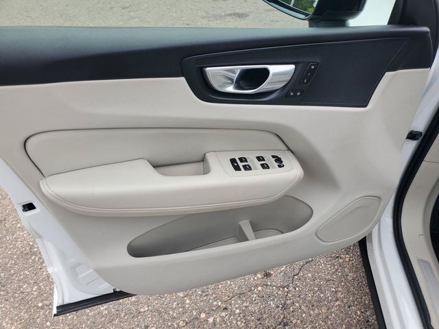 2024 Volvo XC60 B5 Core