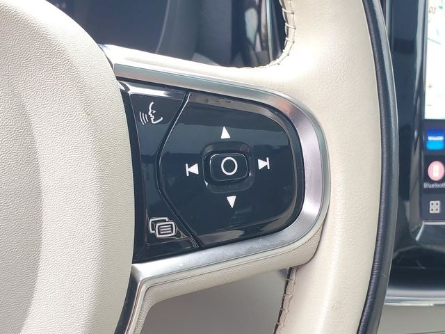 2024 Volvo XC60 B5 Core