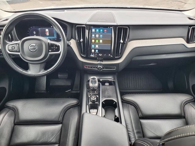 2022 Volvo XC60 B5 Inscription