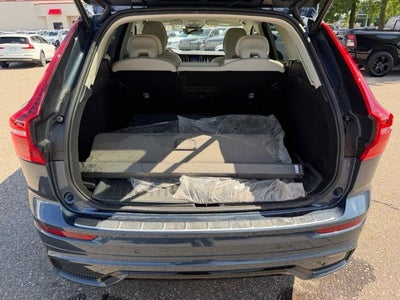 2024 Volvo XC60 B5 Plus Dark Theme