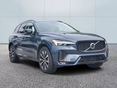 2024 Volvo XC60 B5 Plus Dark Theme