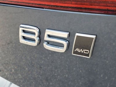 2024 Volvo XC60 B5 Plus Dark Theme