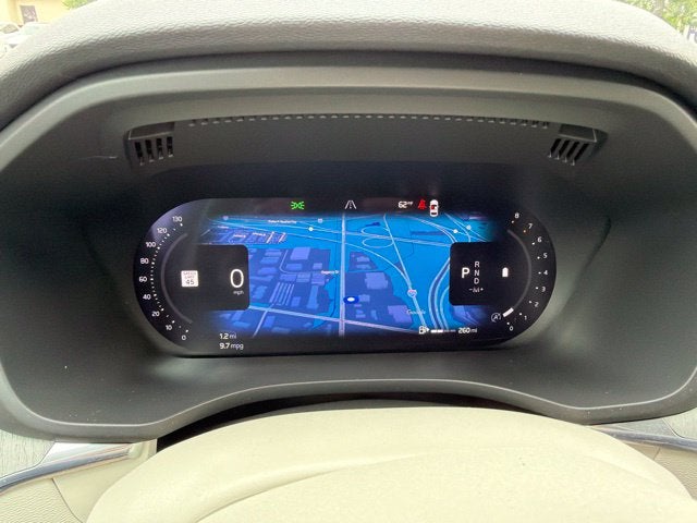 2024 Volvo XC60 B5 Plus Dark Theme