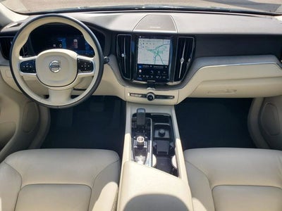 2023 Volvo XC60 B5 Plus Dark Theme