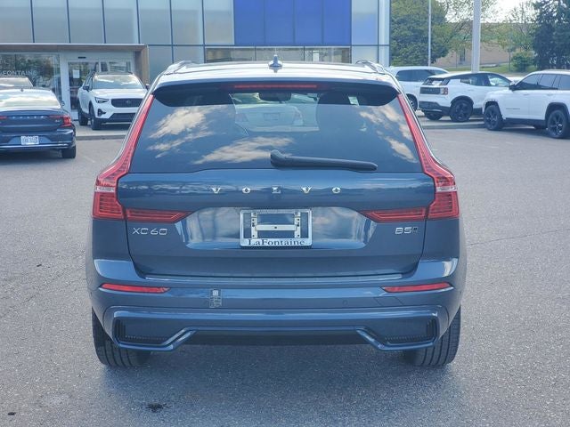 2023 Volvo XC60 B5 Plus Dark Theme