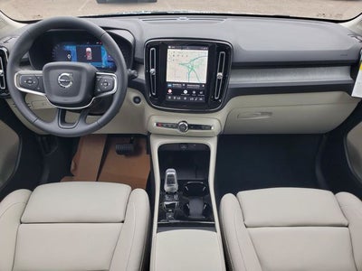 2026 Volvo XC40 B5 Plus