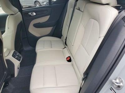 2026 Volvo XC40 B5 Plus