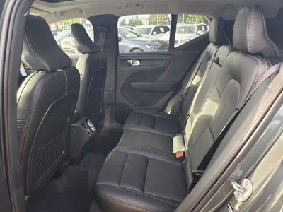 2026 Volvo XC40 B5 Plus