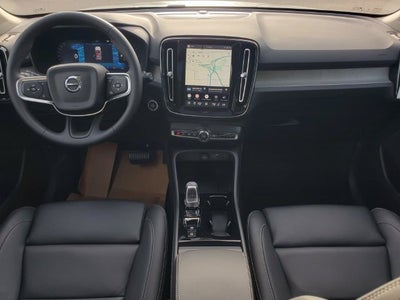 2026 Volvo XC40 B5 Plus