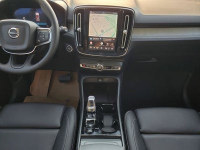 2026 Volvo XC40 B5 Plus