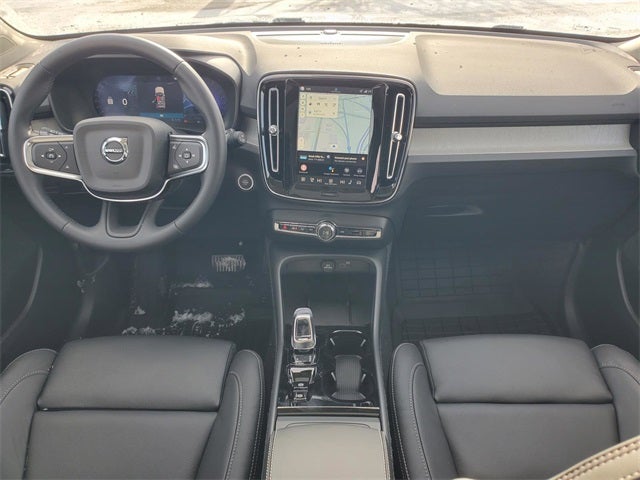 2026 Volvo XC40 B5 Plus