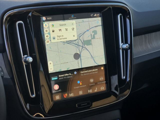 2026 Volvo XC40 B5 Plus