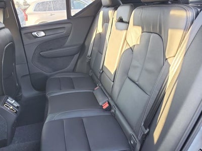 2026 Volvo XC40 B5 Plus