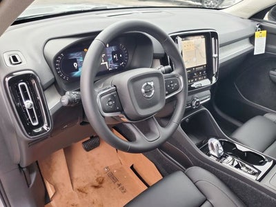 2026 Volvo XC40 B5 Plus