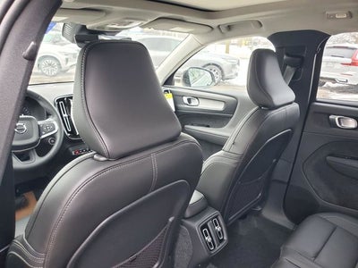 2026 Volvo XC40 B5 Plus