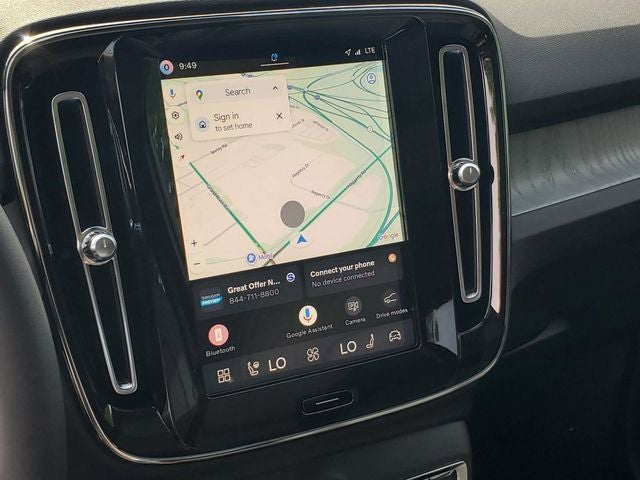 2026 Volvo XC40 B5 Plus
