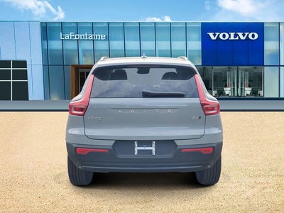 2026 Volvo XC40 B5 Plus