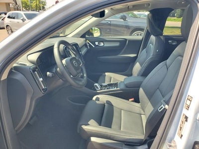 2026 Volvo XC40 B5 Plus