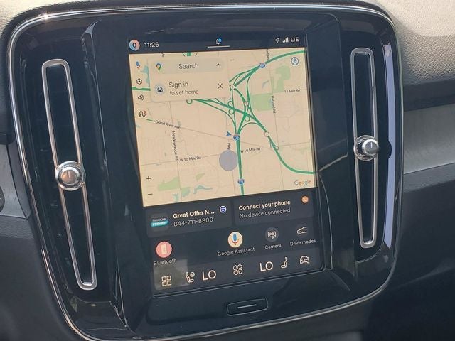 2026 Volvo XC40 B5 Plus