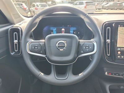 2026 Volvo XC40 B5 Plus