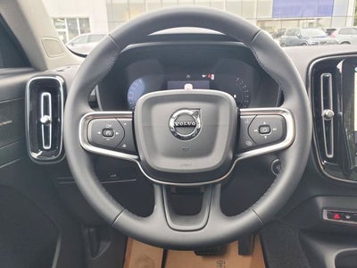 2026 Volvo XC40 B5 Plus