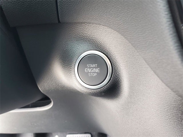 2026 Volvo XC40 B5 Ultra Black Edition