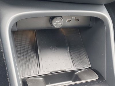 2026 Volvo XC40 B5 Ultra Black Edition