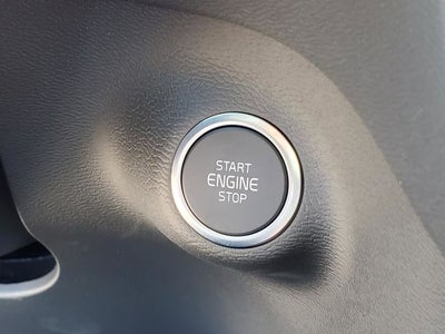 2026 Volvo XC40 B5 Ultra Black Edition