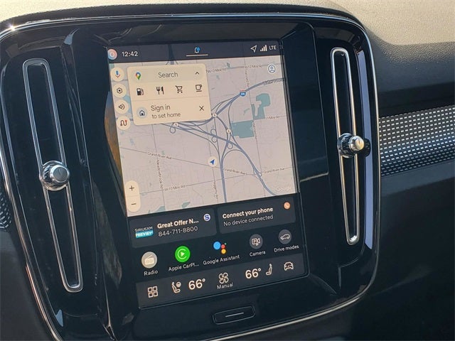 2026 Volvo XC40 B5 Ultra Black Edition