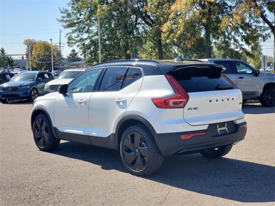 2026 Volvo XC40 B5 Ultra Black Edition
