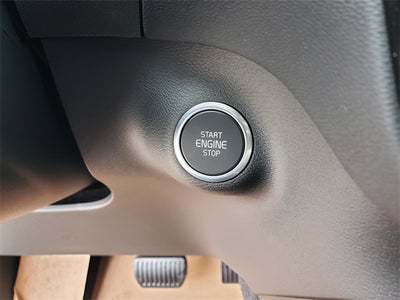 2026 Volvo XC40 B5 Ultra Black Edition