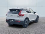 2026 Volvo XC40 B5 Ultra Black Edition