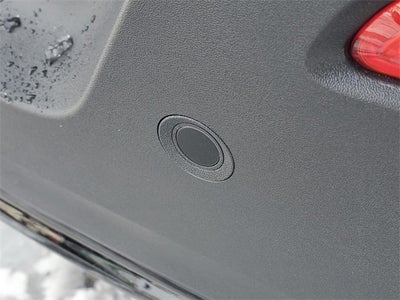 2026 Volvo XC40 B5 Ultra Black Edition