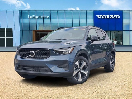2026 Volvo XC40 B5 Core