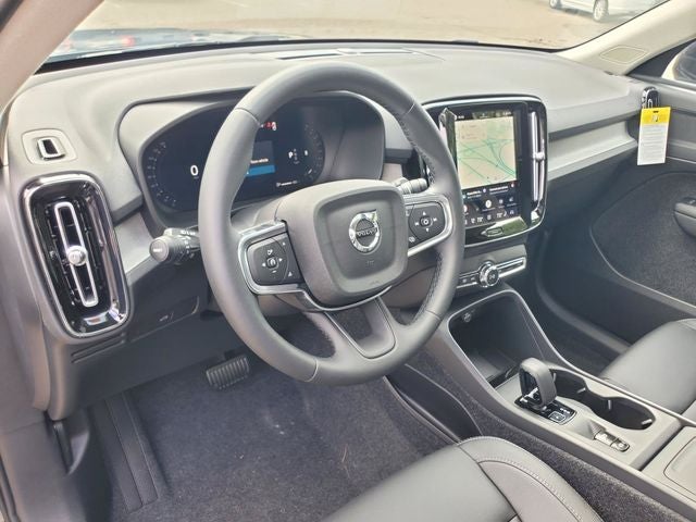 2026 Volvo XC40 B5 Core